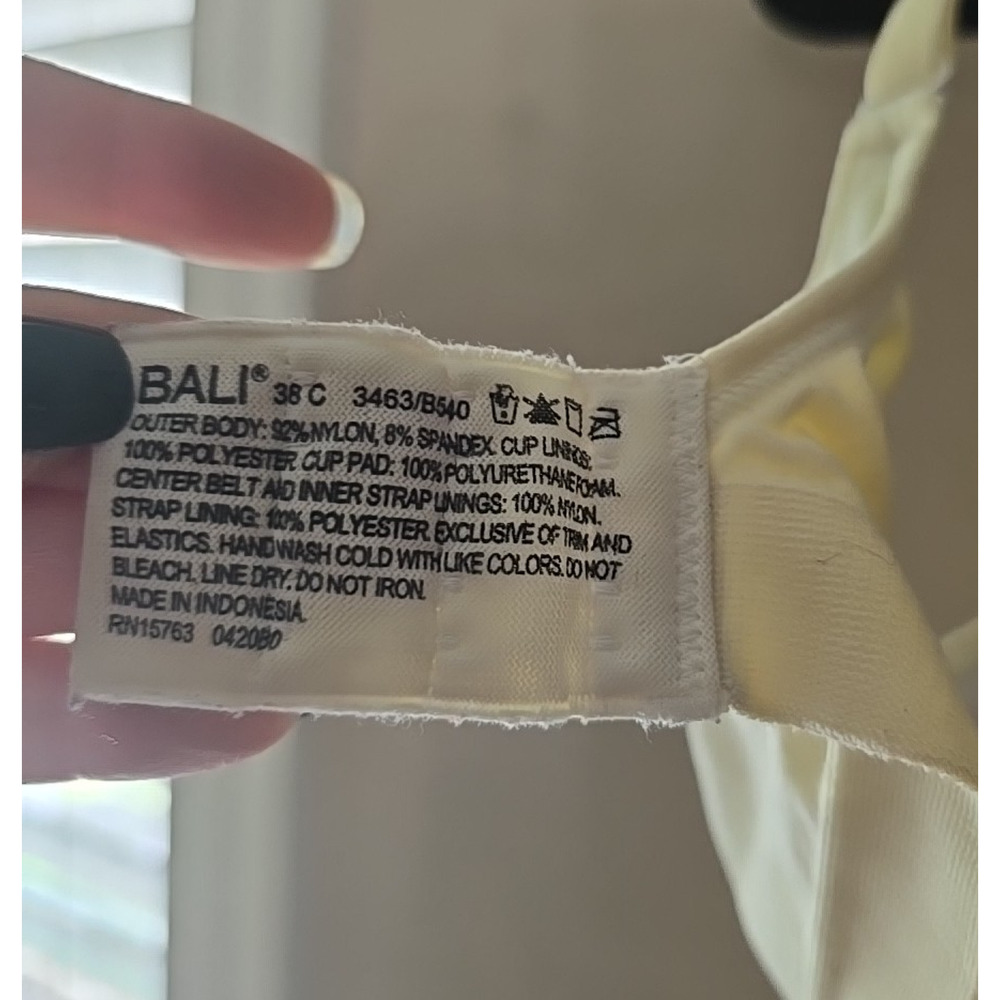 Bali Comfort Revolution Yellow Shaping Smoothing Wire Free T-Shirt Bra Size 38C - Picture 4 of 4